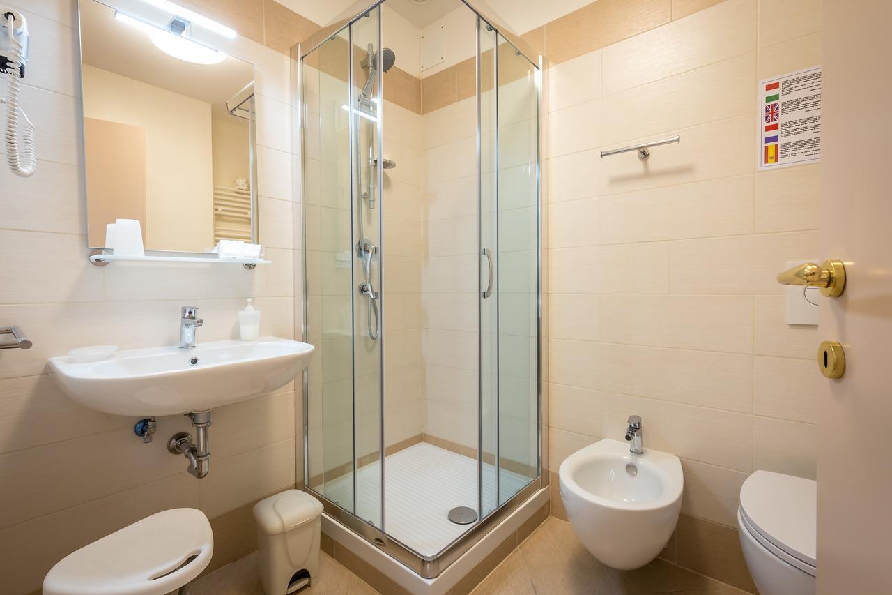 B&B Dolce Luna Florence Luaran gambar